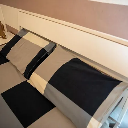 Apartman - Il Gelso Camisa