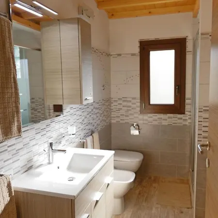 Apartamento - Il Gelso Camisa