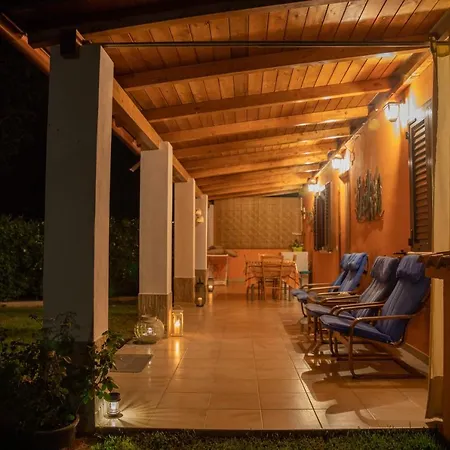 - Il Gelso Apartman Camisa