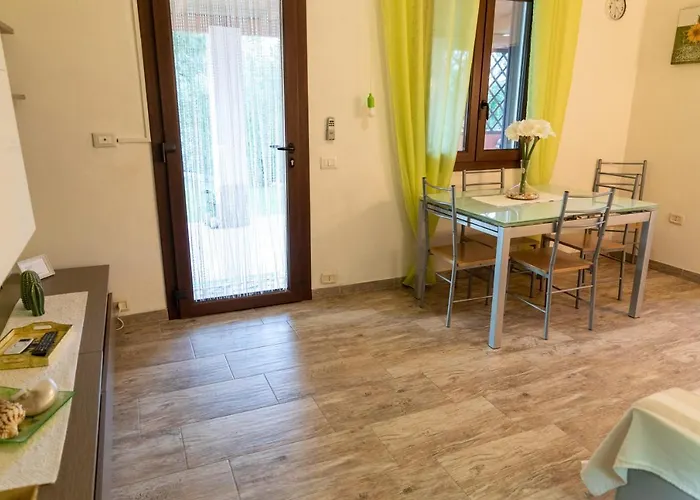 - Il Gelso Апартаменты