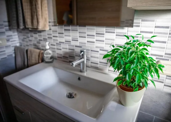 - Il Gelso Апартаменты Камиза